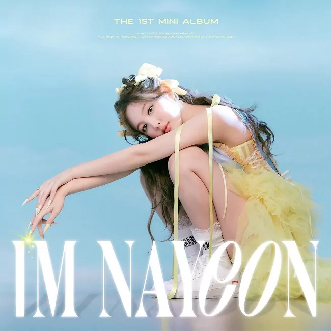 Official poster of Nayeon's first-mini album 'IM NAYEON'