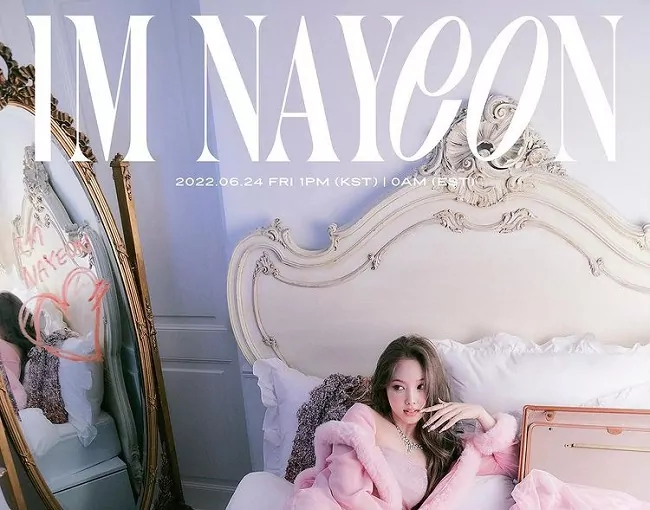 Nayeon solo debut IM NAYEON